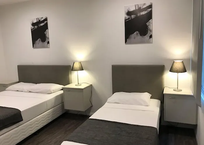Winnellie Hotel Motel