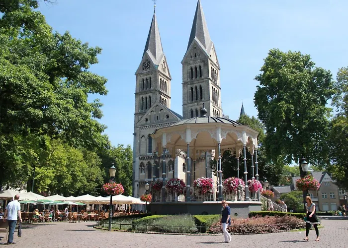 Hotel Roermond Next Door