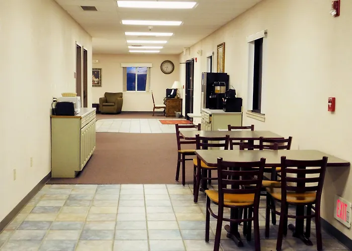 Americas Best Value Inn-Fredonia