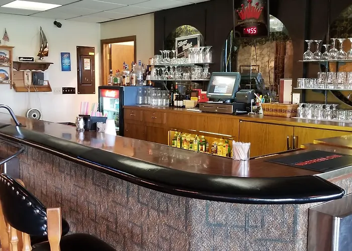 Alexander House Motel