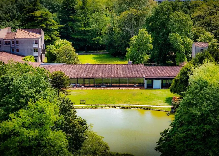 Relais Du Bois Saint Georges - Hotel De Charme
