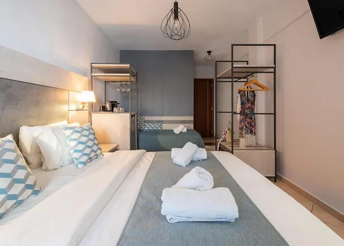 Meliton Inn Hotel & Suites By The Beach