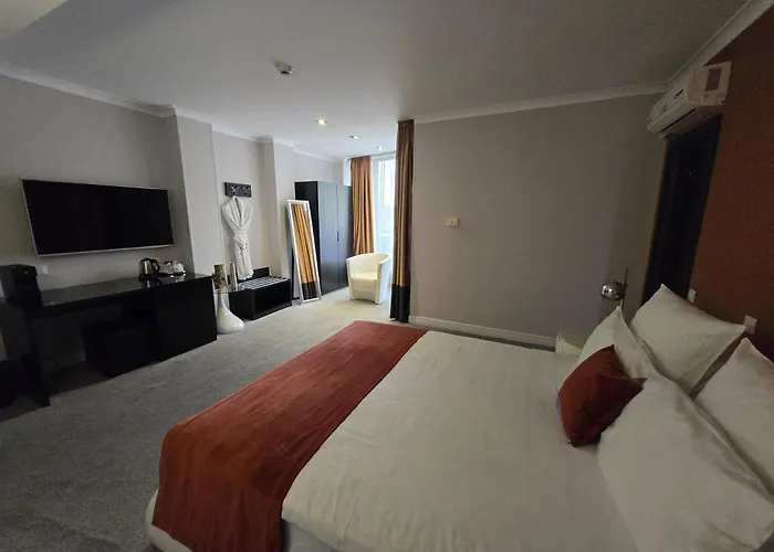 Hotel Dumbrava