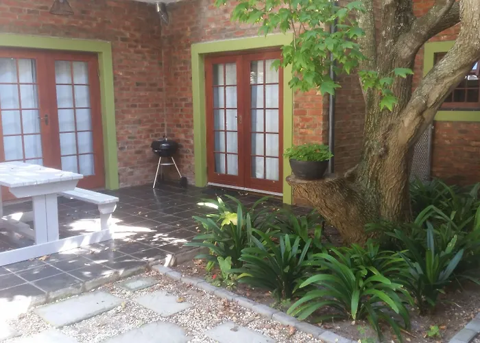 Port Del Mar Guesthouse