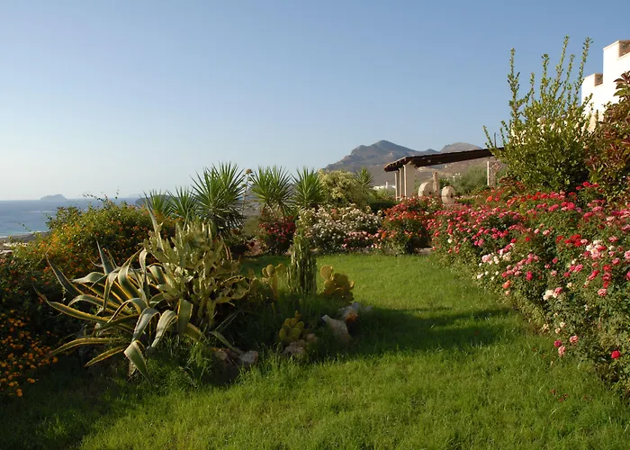 Kavousi Resort