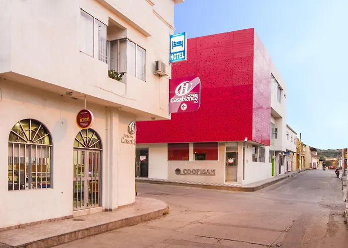 Casablanca Hotel, Restobar, Catering, Eventos & Turismo En Garzon