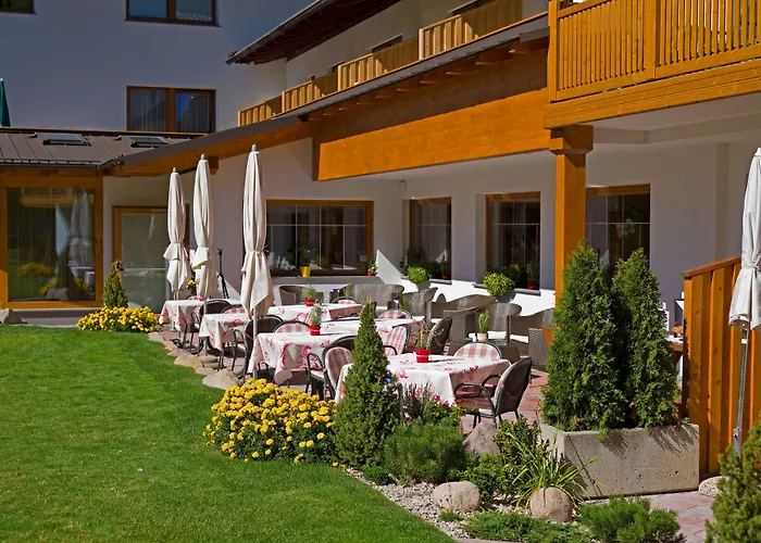 Apipura Hotel Rinner