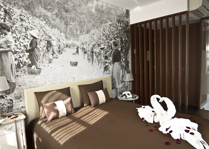 Oca Ribeira Do Porto Hotel