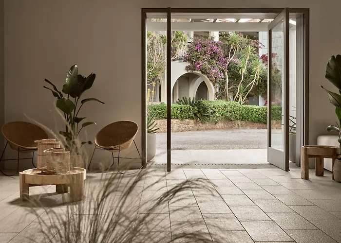 The Bay Hotel & Suites