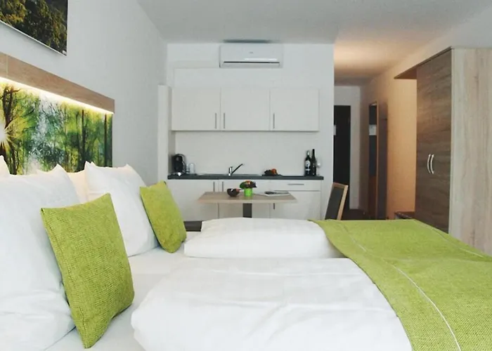 Four Stars By City Hotel