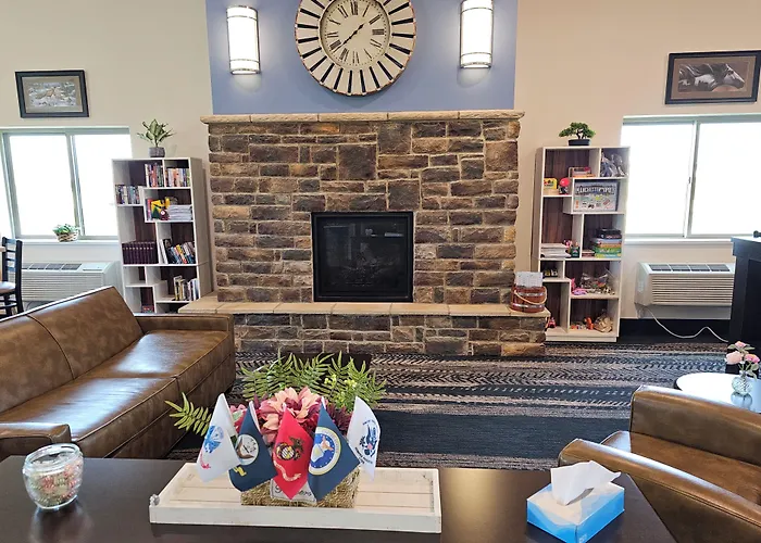 Cobblestone Inn & Suites - Manchester