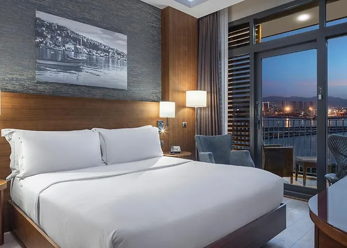 Hilton Garden Inn Izmir Bayrakli