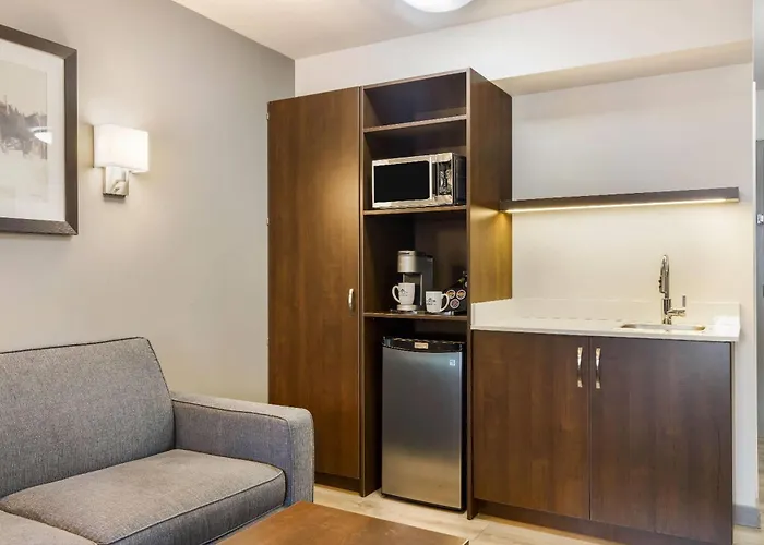 Microtel Inn & Suites By Wyndham Mont Tremblant