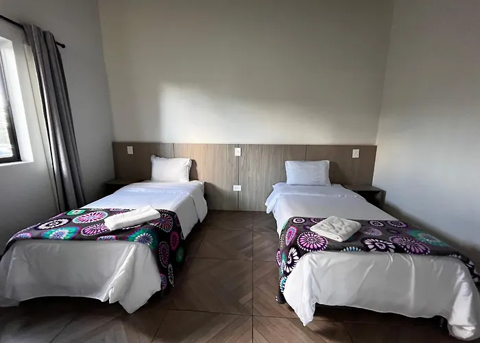 Hotel & Golf Isak Aeropuerto