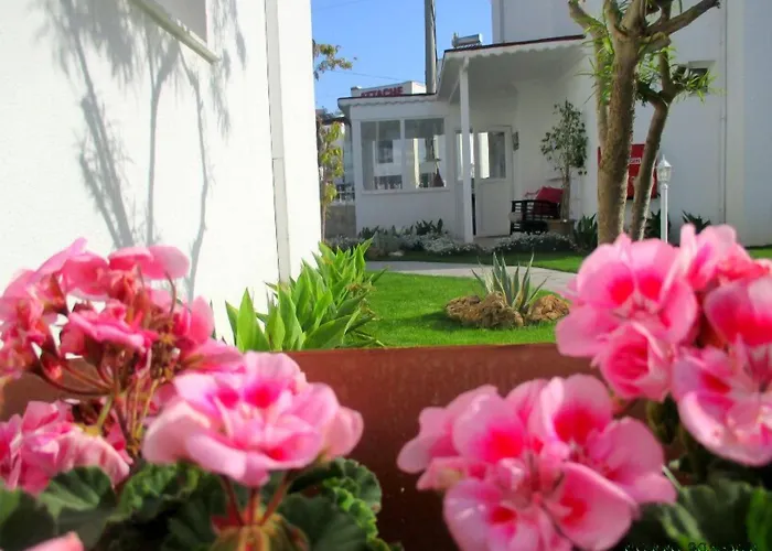 Canna Garden Hotel - Adult Only