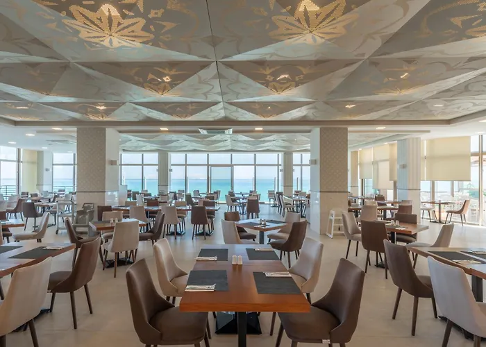Themis Beach Hotel