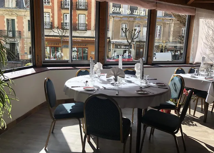Hotel De Paris
