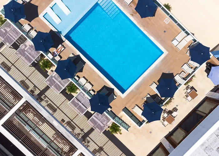 Aquamare Hotel