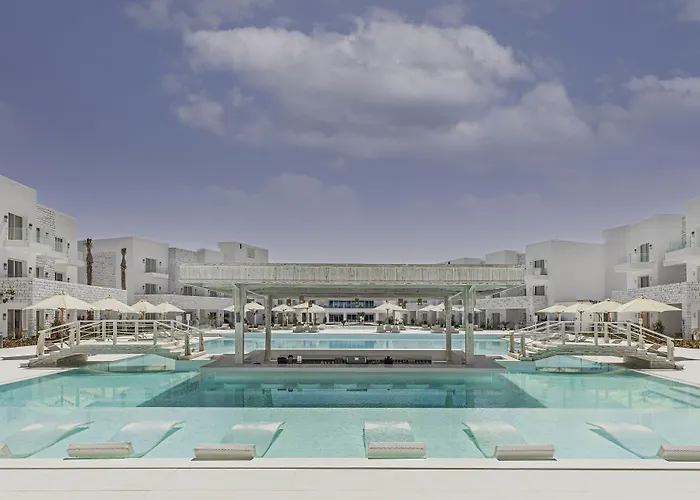 Tanoak Resort