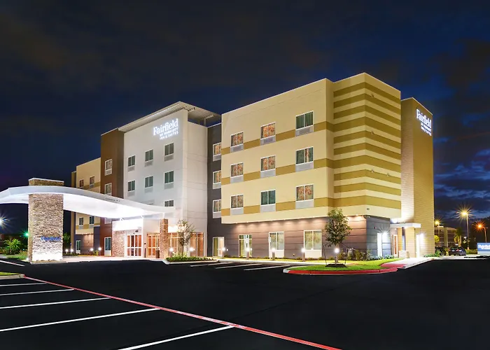 Fairfield Inn & Suites By Marriott Houston Nasa/Webster