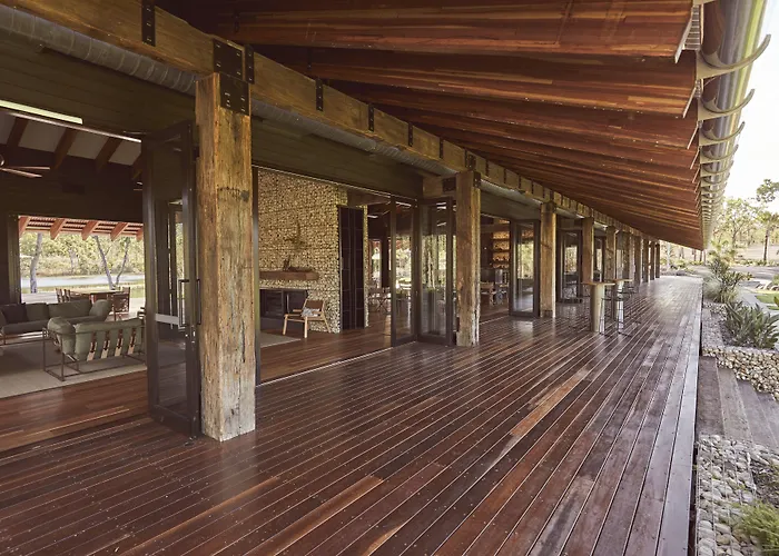 Mt Mulligan Lodge