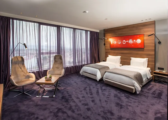 Ambasador Hotel