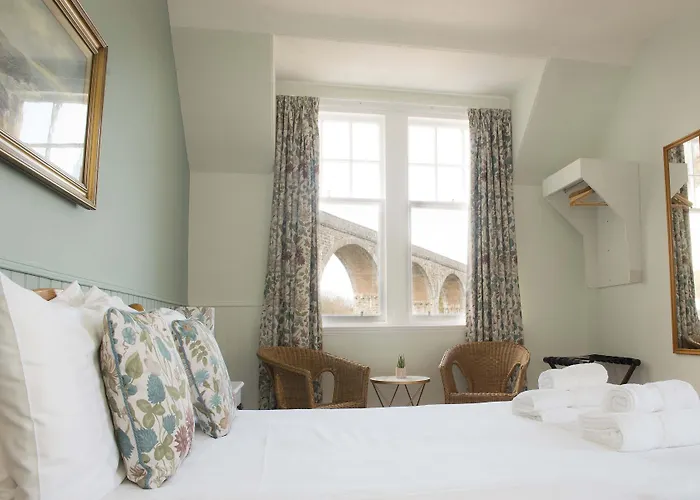 The Royal Oak Hotel