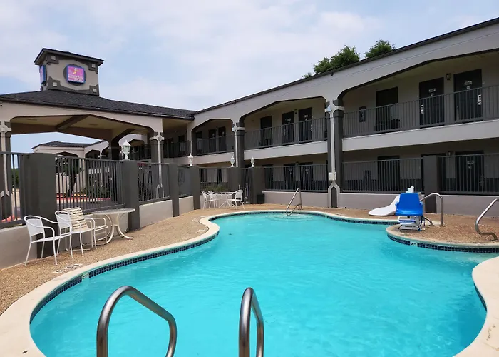 Express Inn Tomball