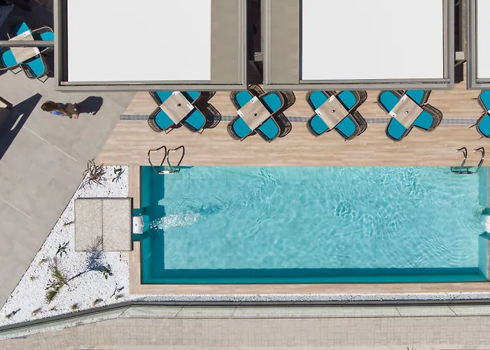 Mare Blue Suites