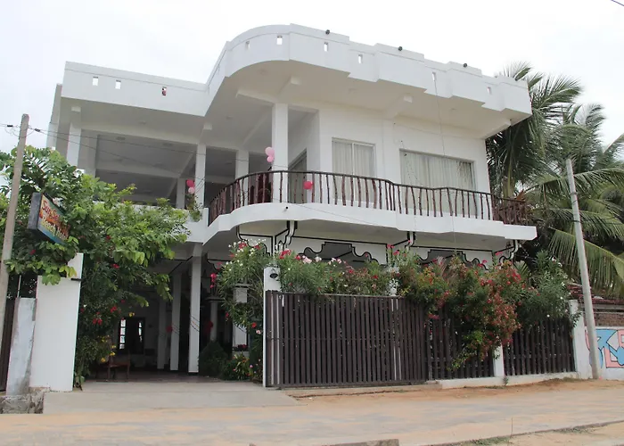 Sunset View Beach Hotel