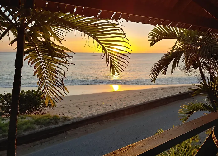 Orrie'S Beach Bar And Hotel
