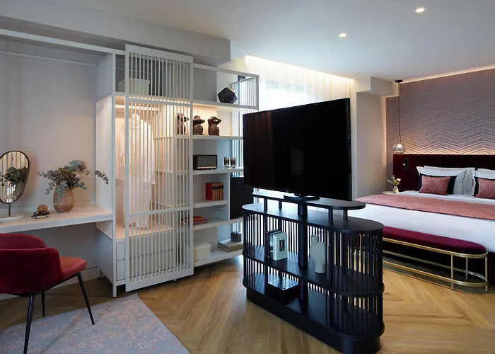 Say Hotel