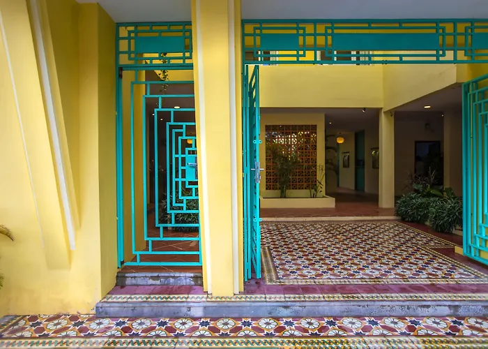 Hotel Old Cinema