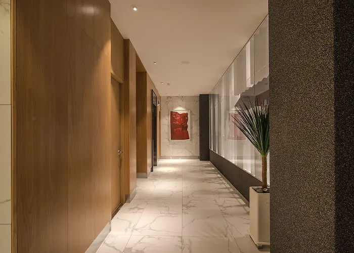 Blo By Blo Hotel