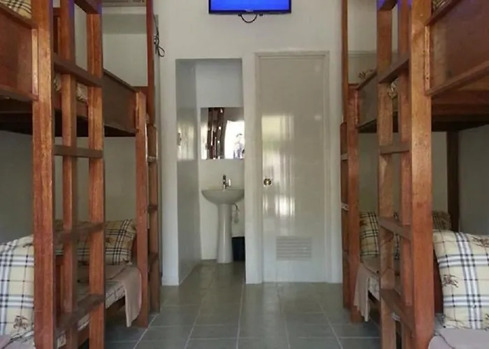 Brizo Hotel And Beach Resort Bataan