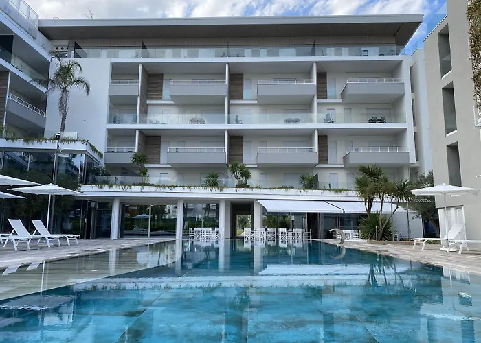 YOUMAMI Suite Hotel Wellness&Spa