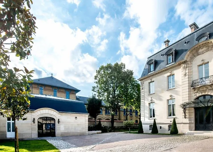 Les Suites Du Champagne De Venoge