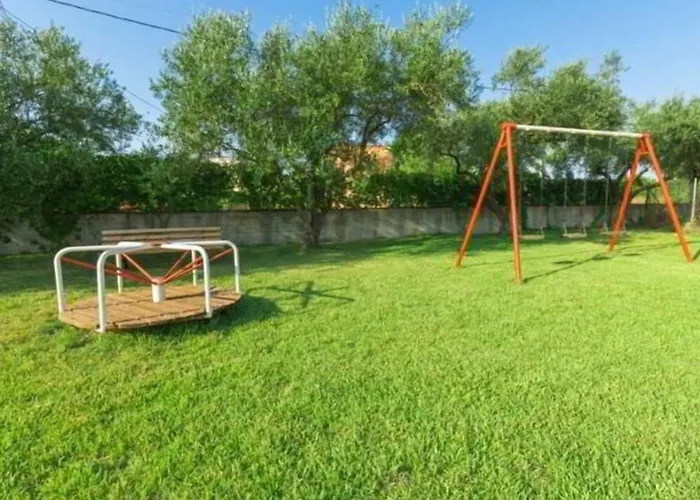 Bruskos Hotel & Suites