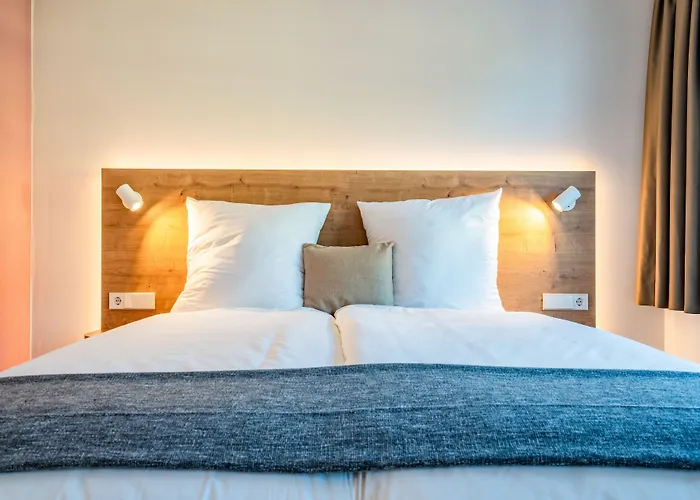 Coucou Hotel & Kuckucks-Stube