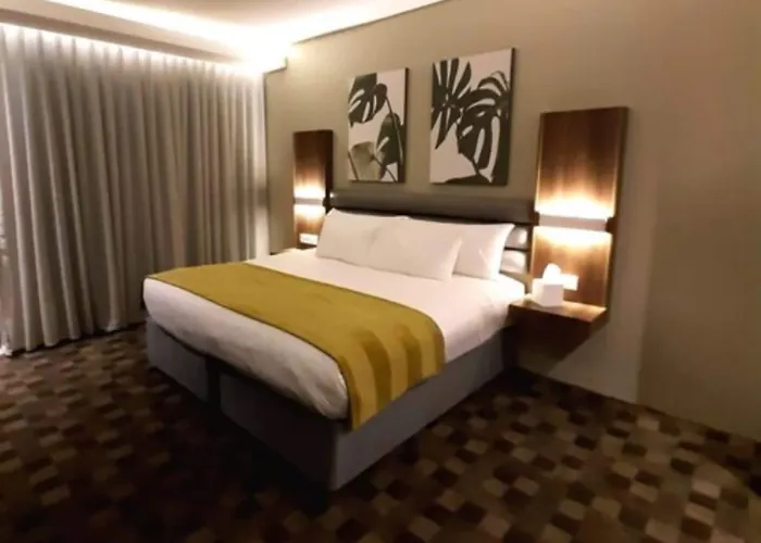 Copperwood Hotel And Conferencing