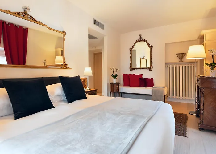 Corte Realdi Luxury Rooms Torino - Piazza Castello