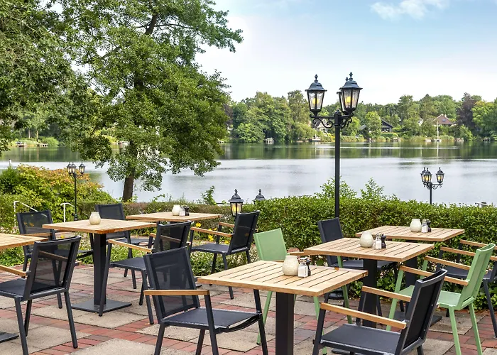Lake House Ploen