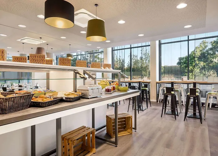 Super 8 By Wyndham Dresden