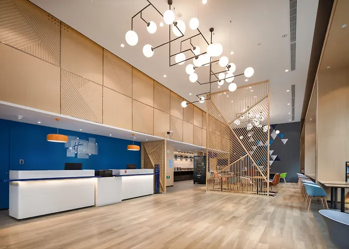 Holiday Inn Express Ningbo City Center By Ihg