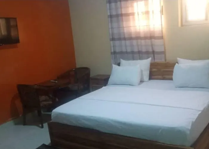 Hotel Aliya