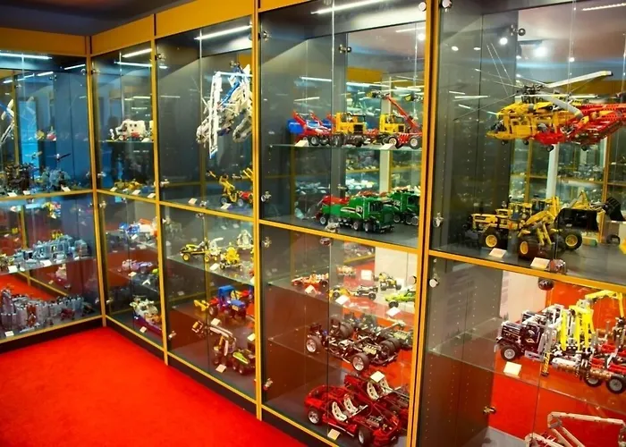 Hotel Museum Of Bricks