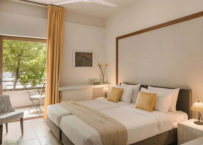 Niki Beach Hotel