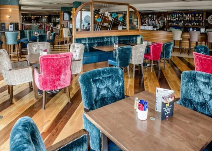 Allingham Arms Hotel