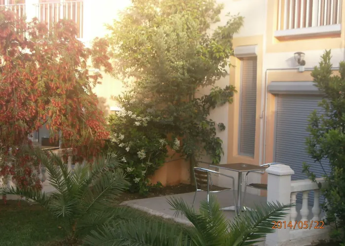 Brit Hotel Confort Helios Agde