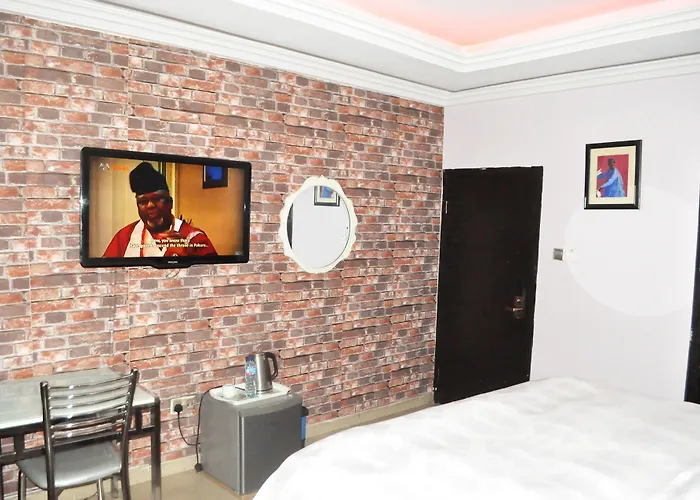 Triple Tee Hotel